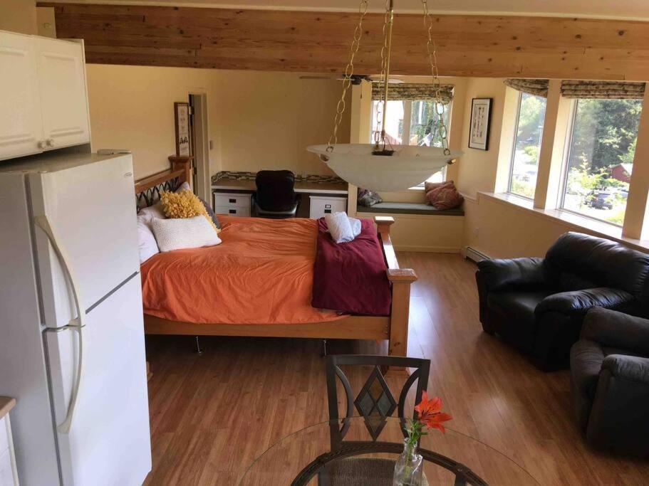 Kelli Creek Cottage Juneau Rum bild